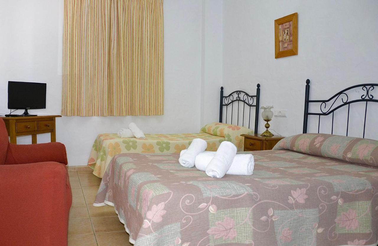 Villa La Dehesa Конил-де-ла-Фронтера Екстериор снимка