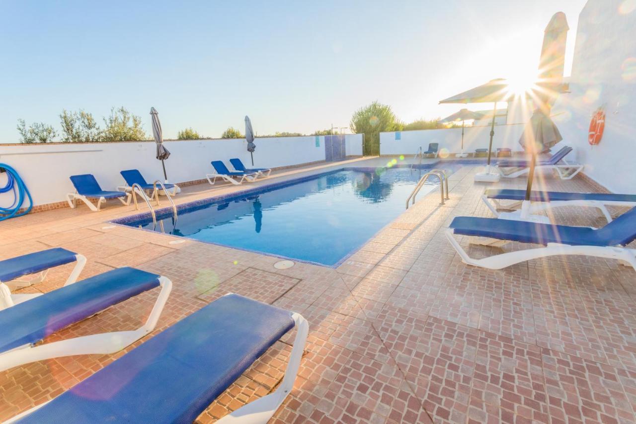 Villa La Dehesa Конил-де-ла-Фронтера Екстериор снимка